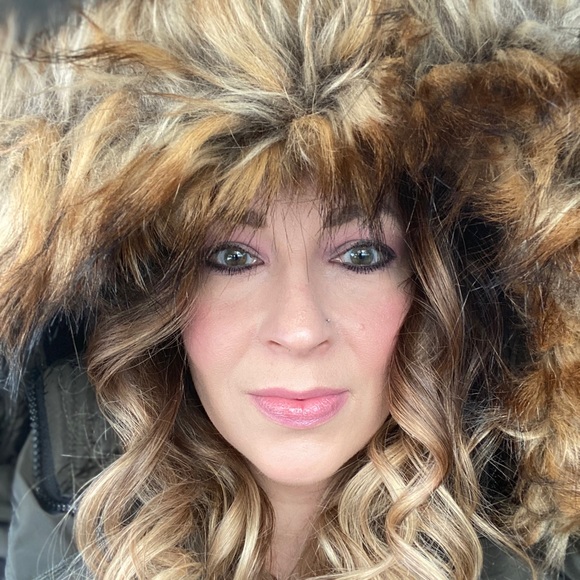 Meet your Posher, Crissy - Picture 7 of 7